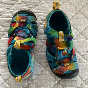 Keen Newport H2 - sz 12 - tie dye summer sandals - gently used